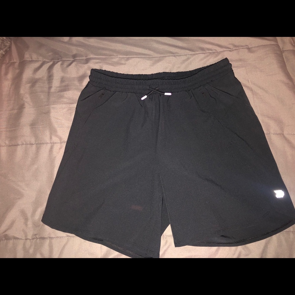 Athletic shorts